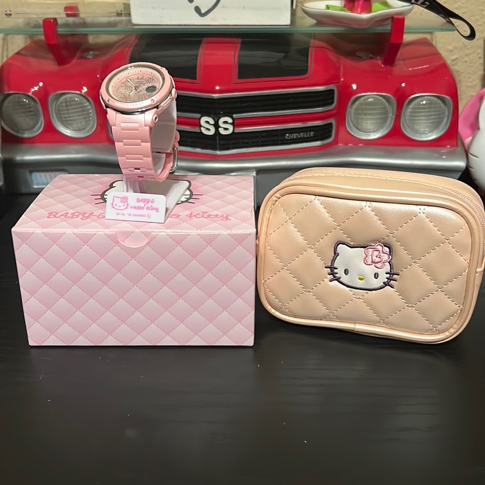 Limited edition Baby G-Shock Hello Kitty